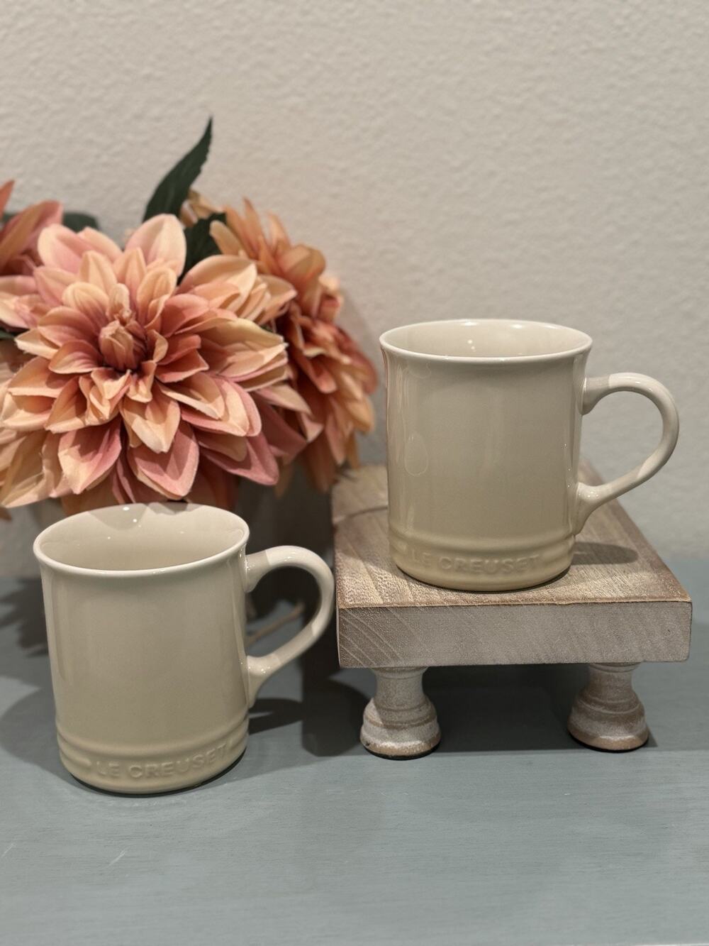 Le Creuset Dune Almond Beige Vancouver Mugs 400ml Rare Retired Set of 2